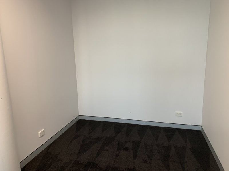 Various Suites/1 Bryant Drive, Tuggerah NSW 2259