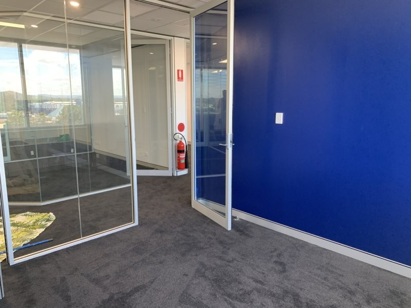 Various Suites/1 Bryant Drive, Tuggerah NSW 2259