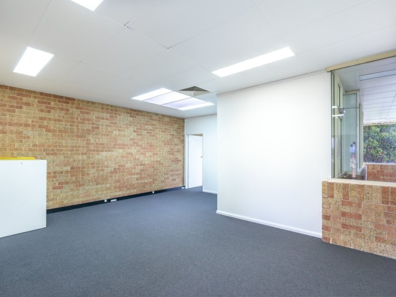 Suite 4/92 Blackwall Road, Woy Woy NSW 2256