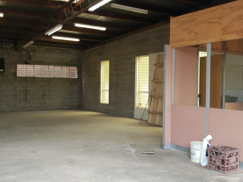 Unit 1/10 Grieve Road, West Gosford NSW 2250