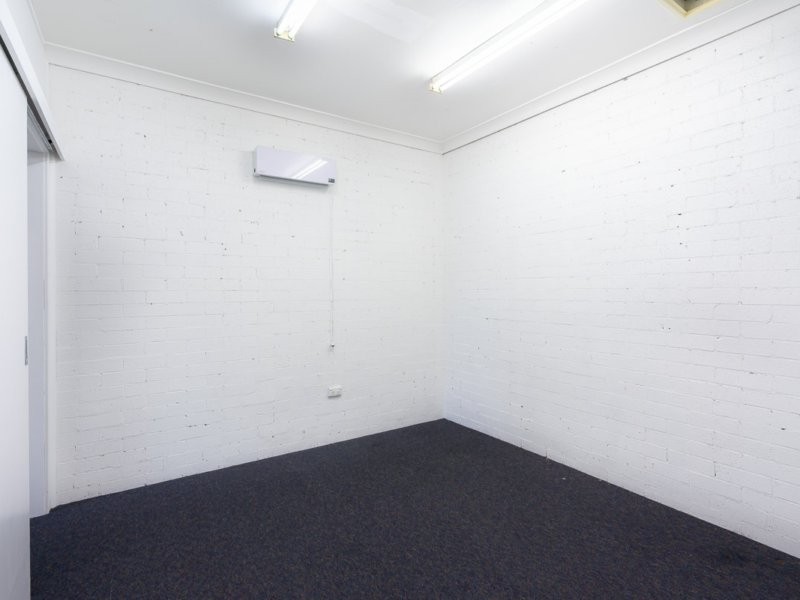 Shop 1-4/207 – 211 Pacific Highway, Charmhaven NSW 2263