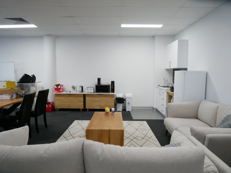 Suite 406/1 Bryant Drive, Tuggerah NSW 2259