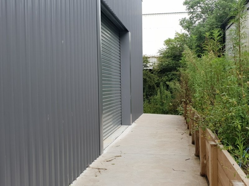 2 Donnison Street, West Gosford NSW 2250