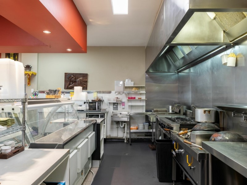 Shop 4/2 Link Road, Green Point NSW 2251