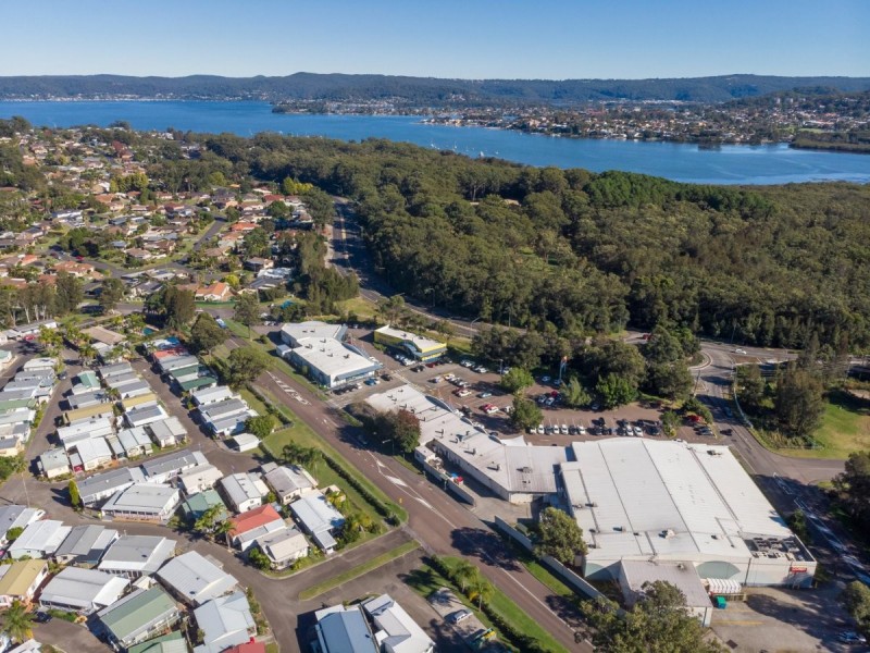 Shop 4/2 Link Road, Green Point NSW 2251