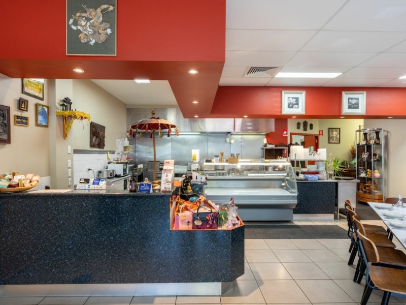 Shop 4/2 Link Road, Green Point NSW 2251