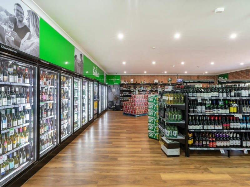 16 Deane Street, Narara NSW 2250