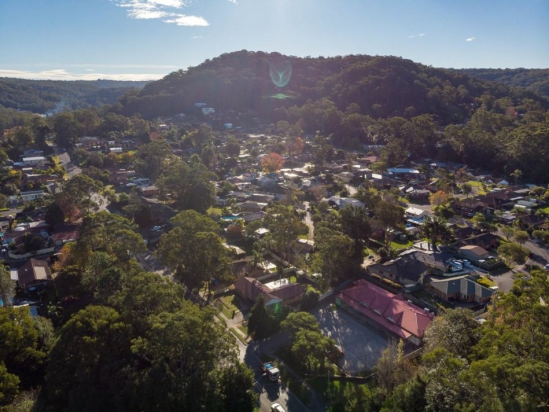 16 Deane Street, Narara NSW 2250