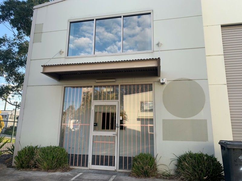 Unit 1/2 Joule Place, Tuggerah NSW 2259