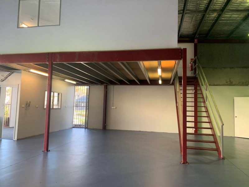 Unit 1/2 Joule Place, Tuggerah NSW 2259