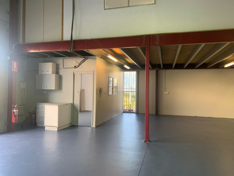 Unit 1/2 Joule Place, Tuggerah NSW 2259