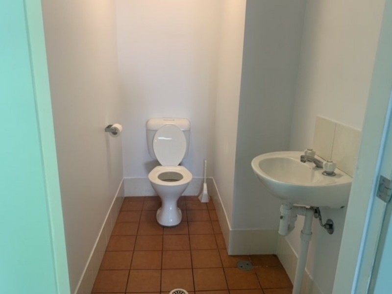 Unit 1/2 Joule Place, Tuggerah NSW 2259