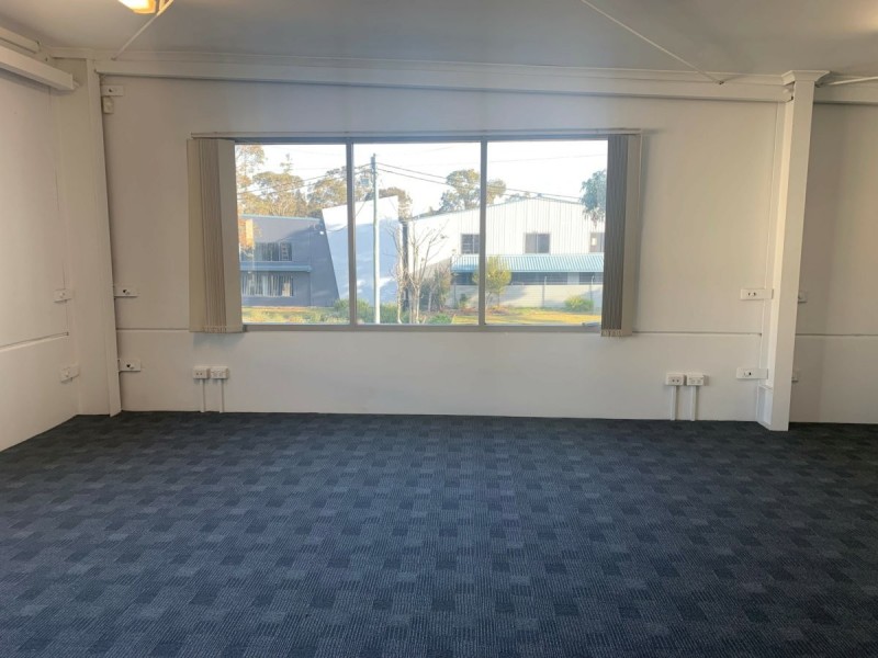 Unit 1/2 Joule Place, Tuggerah NSW 2259