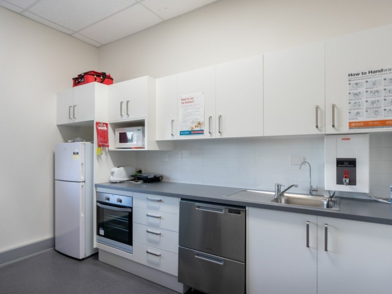 Shop 4/167 The Entrance Road, Erina NSW 2250