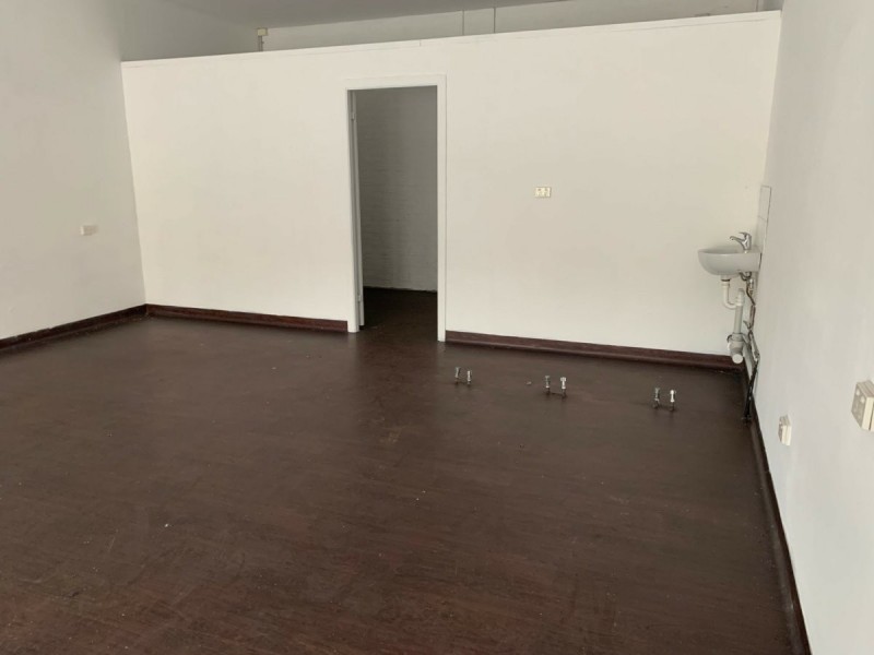 Shop 9/34-48 Cutler Drive, Wyong NSW 2259