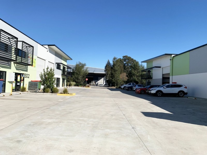 Unit 305/12 Pioneer Avenue, Tuggerah NSW 2259