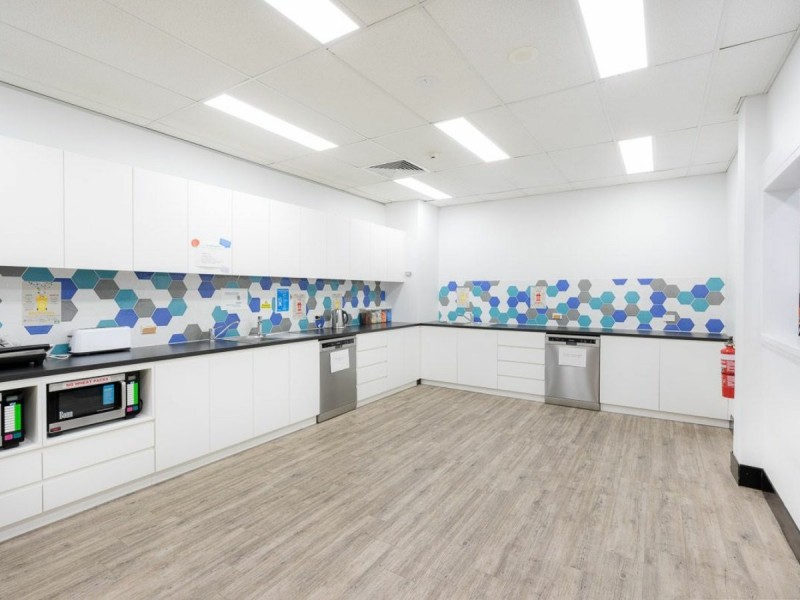 Suite 5, ground floor/91-99 Mann Street, Gosford NSW 2250