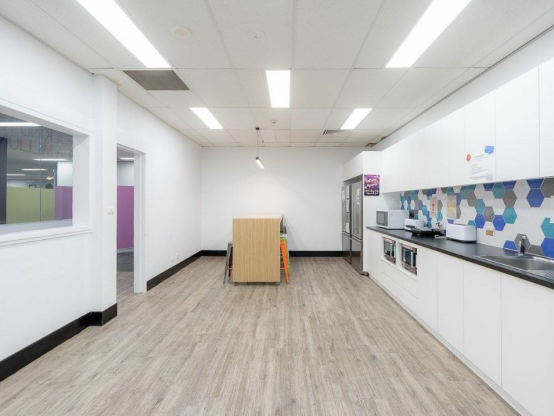 Suite 5, ground floor/91-99 Mann Street, Gosford NSW 2250