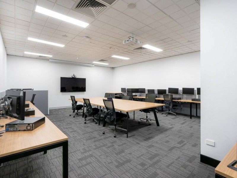 Suite 5, ground floor/91-99 Mann Street, Gosford NSW 2250