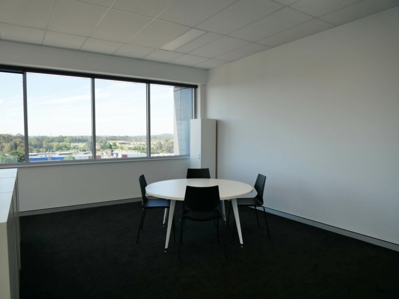 Suite 505/1 Bryant Drive, Tuggerah NSW 2259