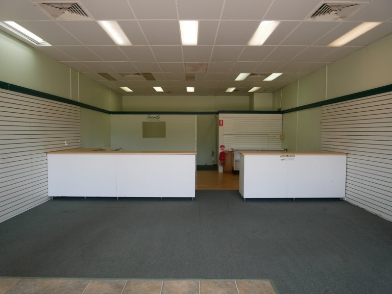 Shop 2/30 Canton Beach Road, Toukley NSW 2263