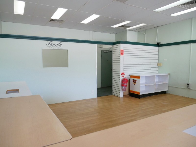 Shop 2/30 Canton Beach Road, Toukley NSW 2263