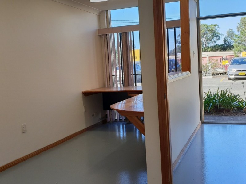 Unit 2/1 Gibbens Road, West Gosford NSW 2250