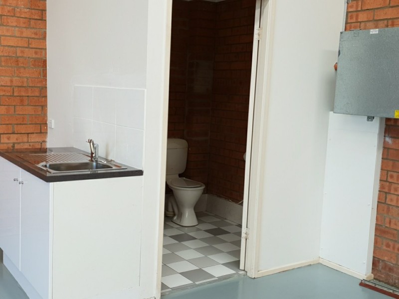 Unit 2/1 Gibbens Road, West Gosford NSW 2250