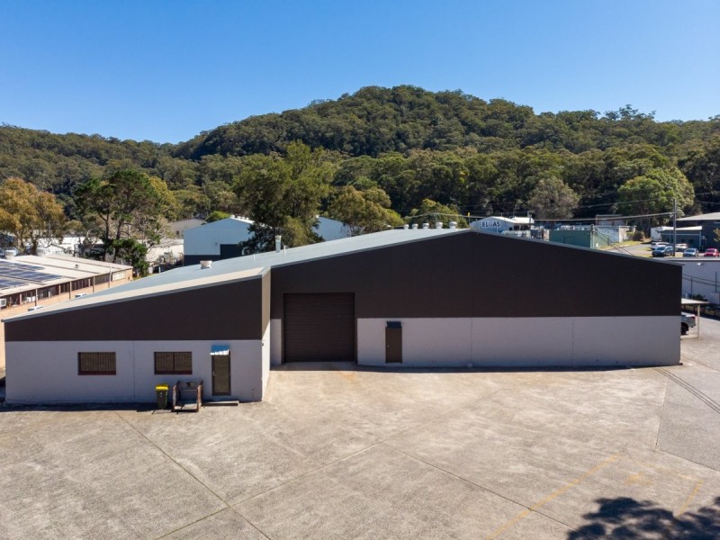 Unit 2/1 Jusfrute Drive, West Gosford NSW 2250