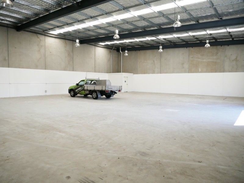 2 London Drive, Wyong NSW 2259
