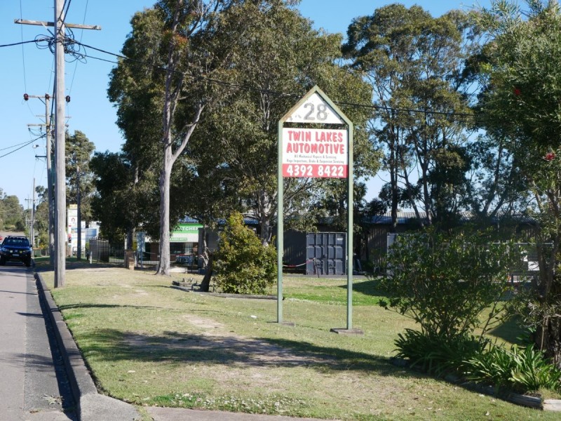 Unit 1 & 2/28 Arizona Road, Charmhaven NSW 2263