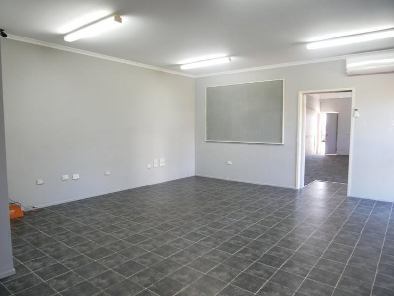 Unit 1 & 2/28 Arizona Road, Charmhaven NSW 2263