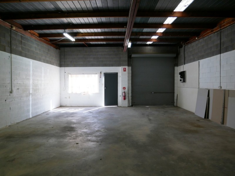 Unit 2/12 Grieve Road, West Gosford NSW 2250