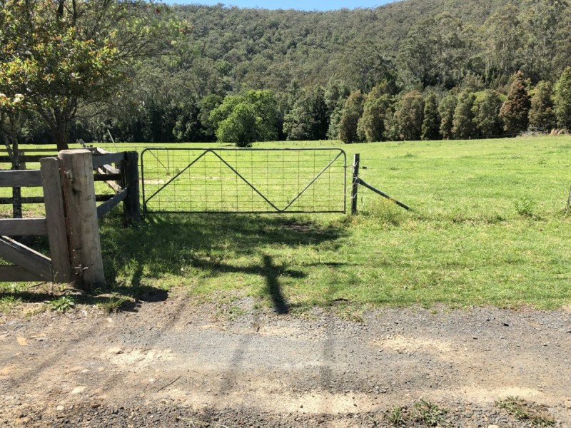 12 Glenola Farm Lane, Yarramalong NSW 2259