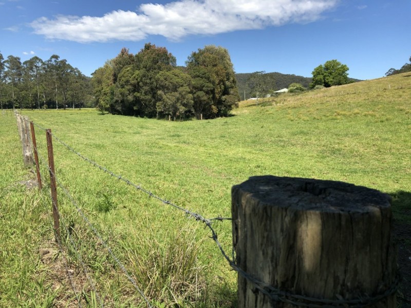 12 Glenola Farm Lane, Yarramalong NSW 2259