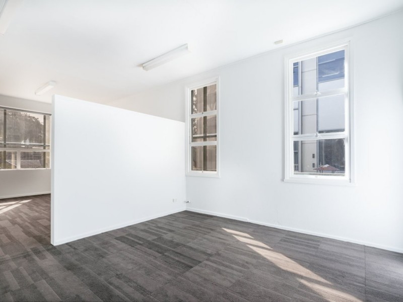 Suite 1, First floor/201 Mann Street, Gosford NSW 2250