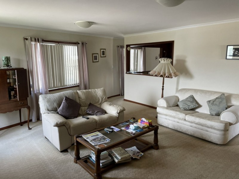 141-143 Bay Road, Toowoon Bay NSW 2261