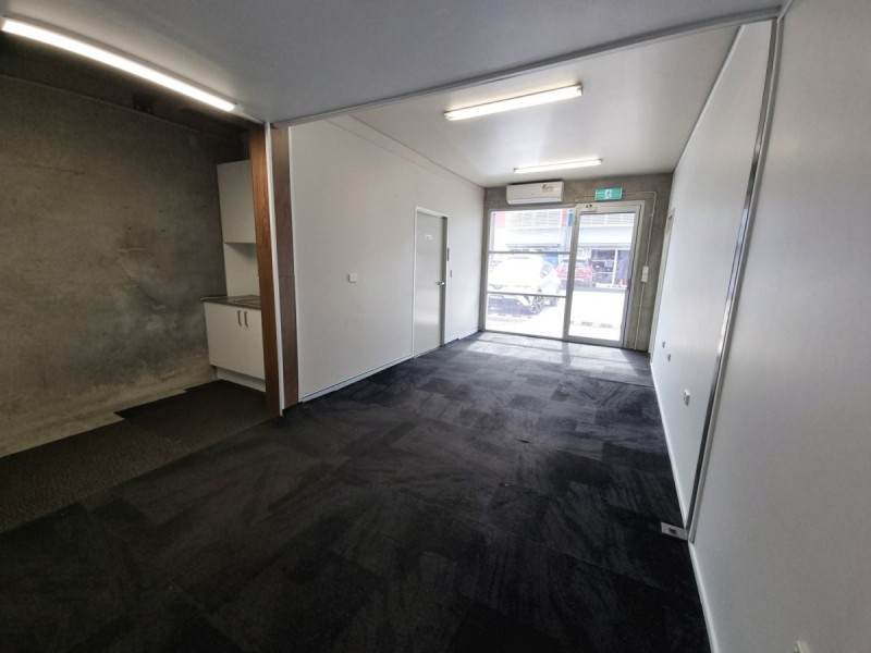 Unit 12/8 Gibbens Road, West Gosford NSW 2250