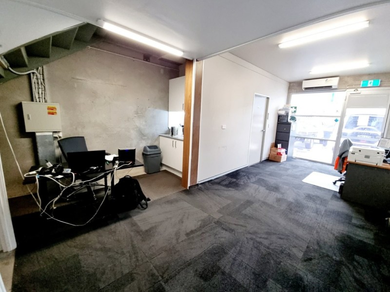 Unit 12/8 Gibbens Road, West Gosford NSW 2250
