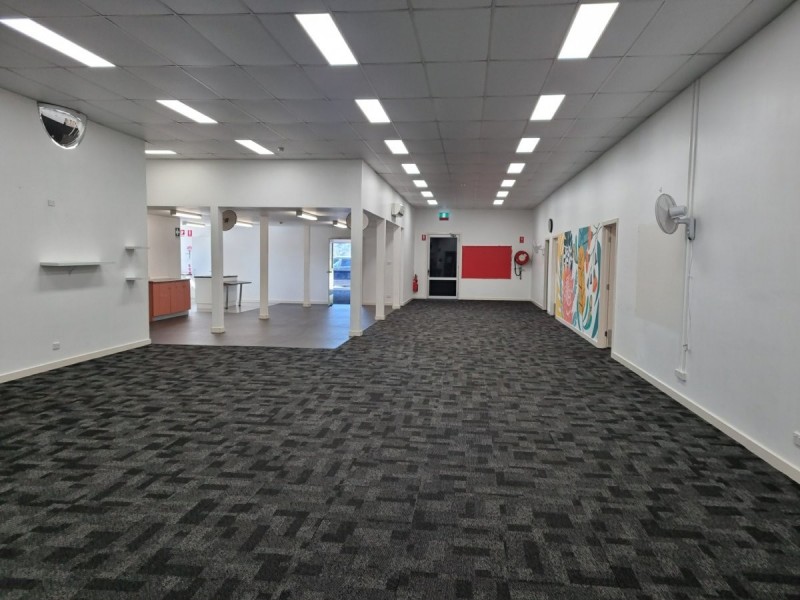 16 Dyer Crescent, West Gosford NSW 2250