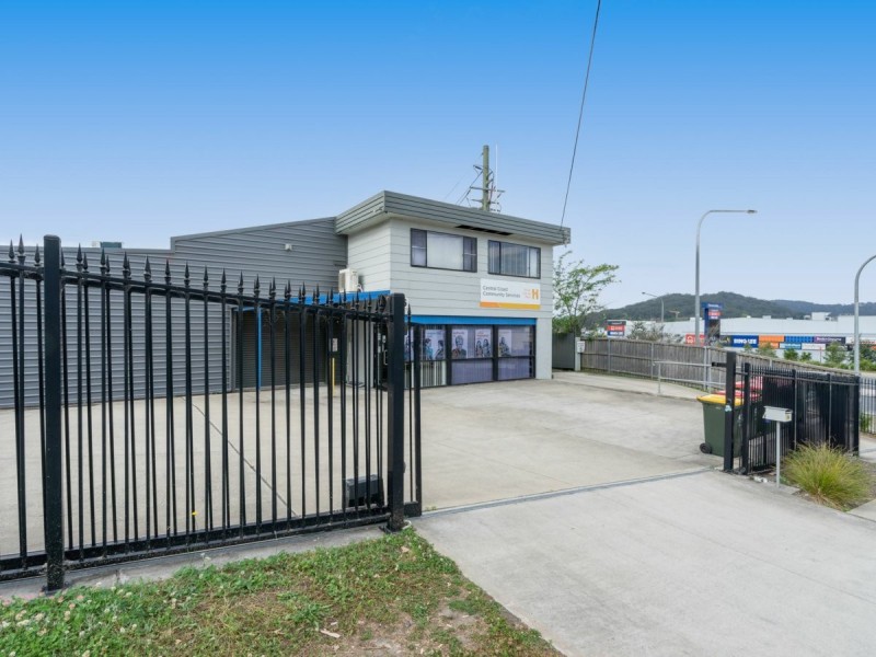 16 Dyer Crescent, West Gosford NSW 2250