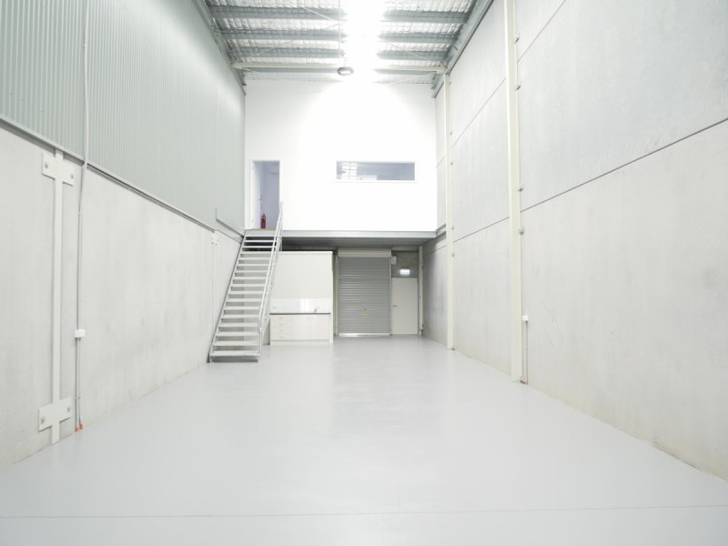 Unit 8/10 Sailfind Place, Somersby NSW 2250