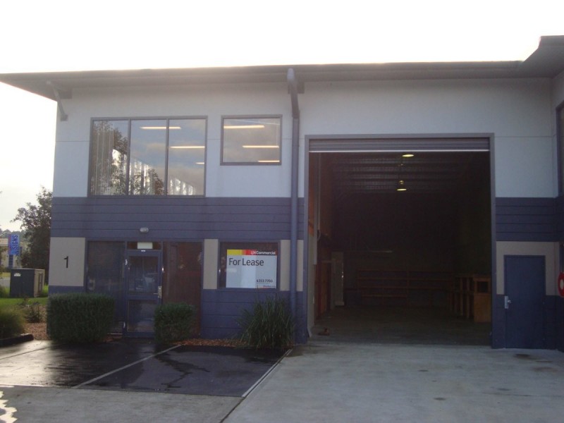 Unit 1/10 Pioneer Avenue, Tuggerah NSW 2259