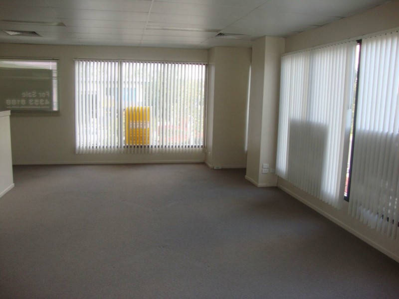 Unit 1/10 Pioneer Avenue, Tuggerah NSW 2259