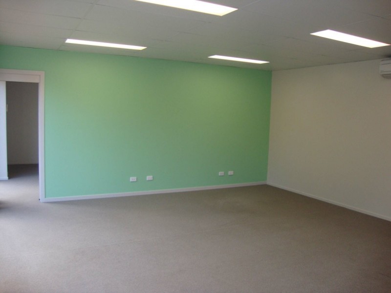 Unit 1/10 Pioneer Avenue, Tuggerah NSW 2259