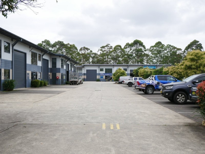 Unit 1/10 Pioneer Avenue, Tuggerah NSW 2259