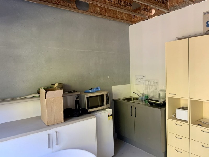 Unit 208/12 Pioneer Avenue, Tuggerah NSW 2259