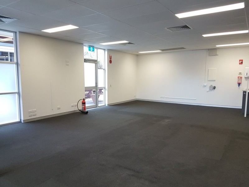 Unit 4/1 Pioneer Avenue, Tuggerah NSW 2259