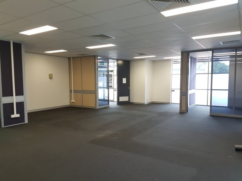 Unit 4/1 Pioneer Avenue, Tuggerah NSW 2259