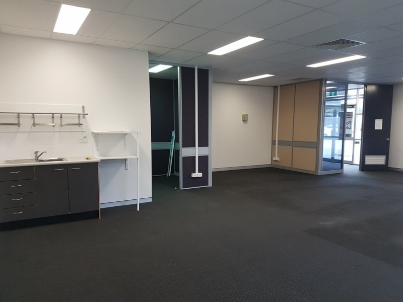 Unit 4/1 Pioneer Avenue, Tuggerah NSW 2259
